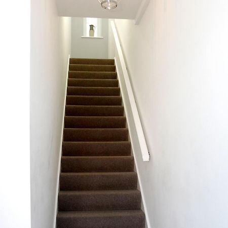2 Yr Hen Fanc Appartement Aberaeron Buitenkant foto