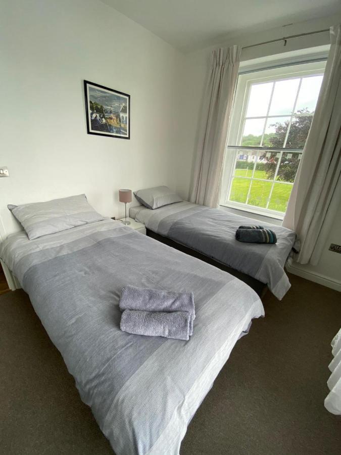 2 Yr Hen Fanc Appartement Aberaeron Buitenkant foto