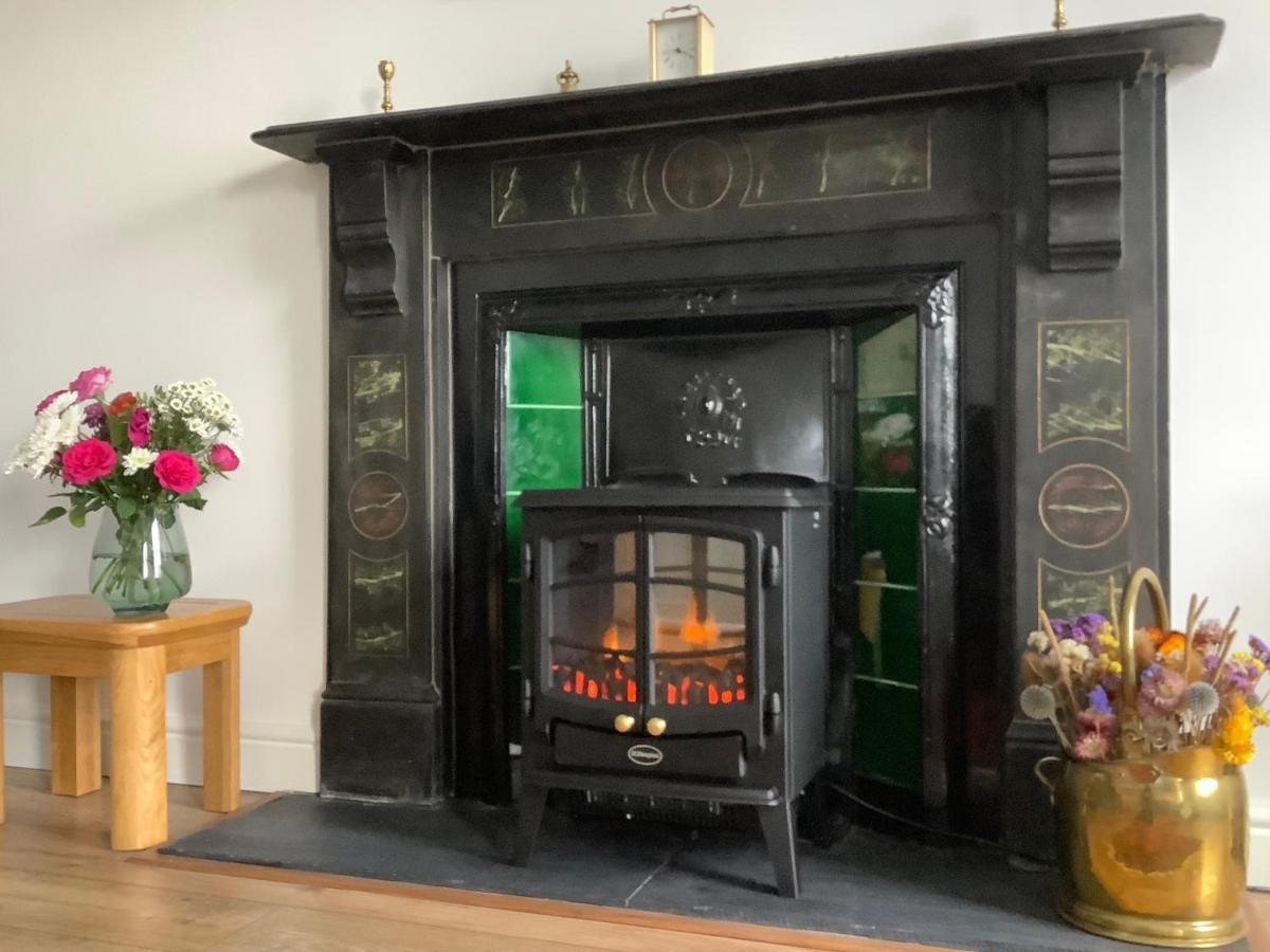2 Yr Hen Fanc Appartement Aberaeron Buitenkant foto