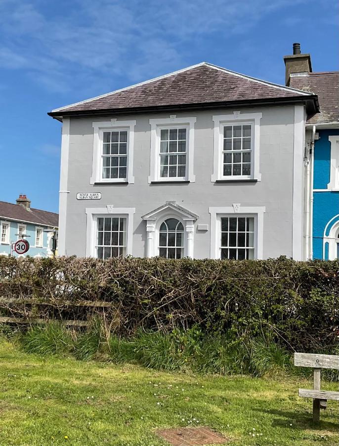 2 Yr Hen Fanc Appartement Aberaeron Buitenkant foto